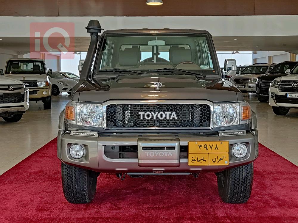 Toyota Land Cruiser 70